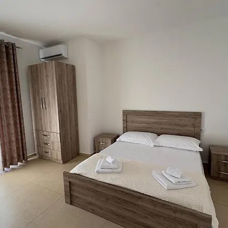 Megan - Floor 3 3* Shëngjin