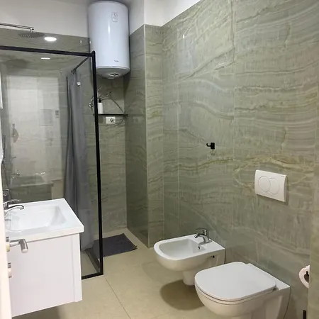 Ξενοδοχείο με διαμερίσματα Megan - Floor 3