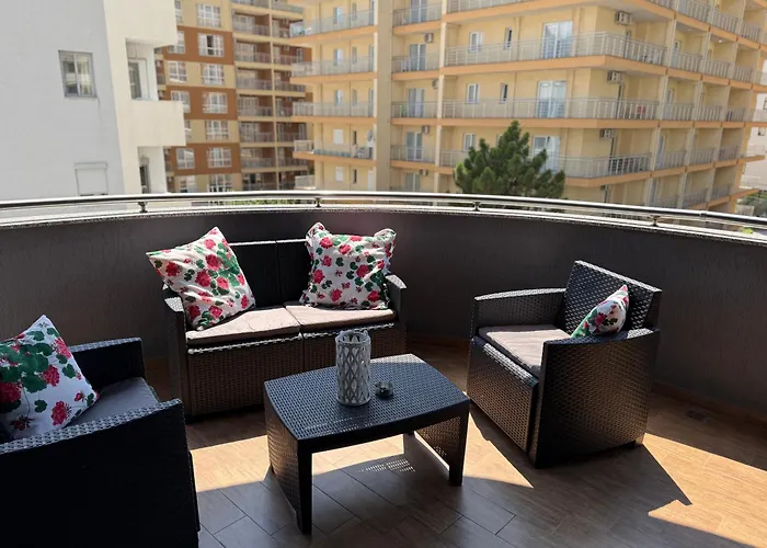 Megan - Floor 3 公寓式酒店 Shëngjin