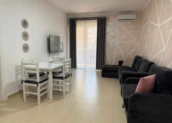 Megan - Floor 3 公寓式酒店 Shëngjin